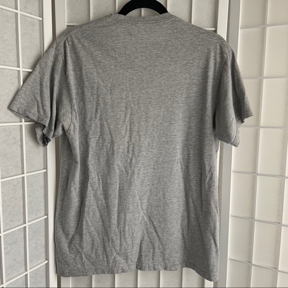 billabong gray graphic crew neck t-shirt - Picture 2 of 4